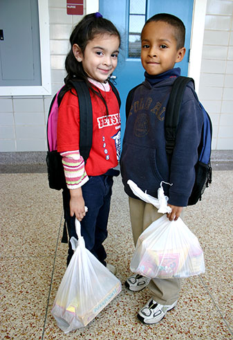 Nutritious kid friendly food - Backpack Buddy - Houston Food Bank